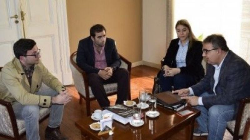 Reunión por la desnutrición infantil