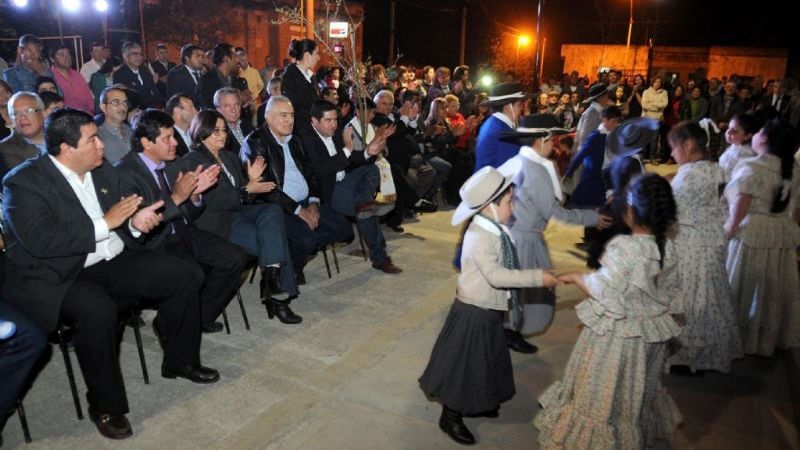 Día de fiesta en El Alto con la visita de Lucía