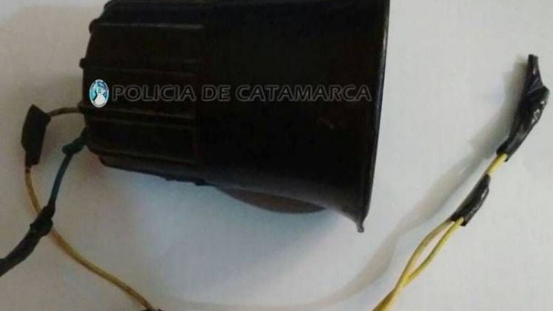 Secuestran una moto y el parlante de una sirena