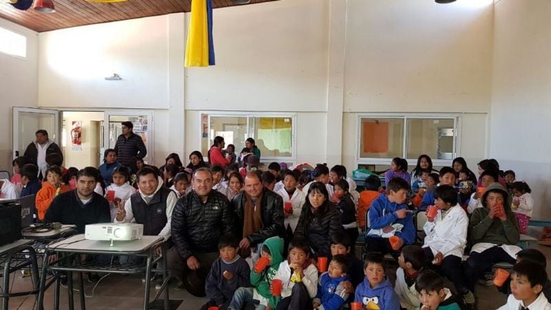 El senador Liquín recorrió Antofagasta de la Sierra y celebró el Día del Niño