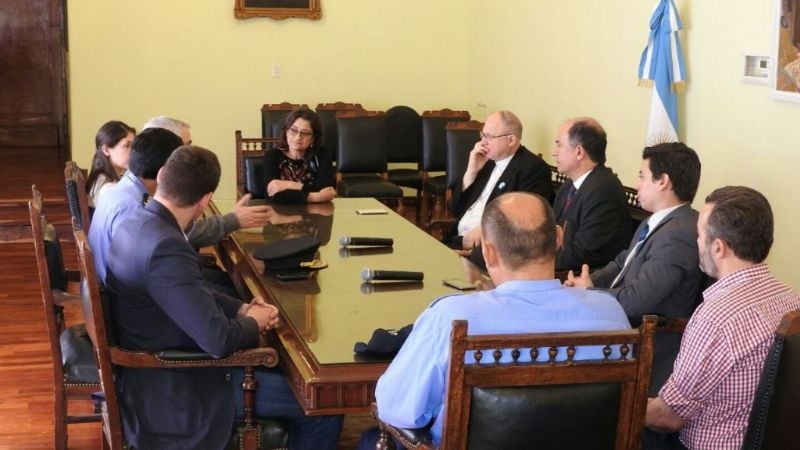 La Gobernadora encabezó reunión por el tema adicciones