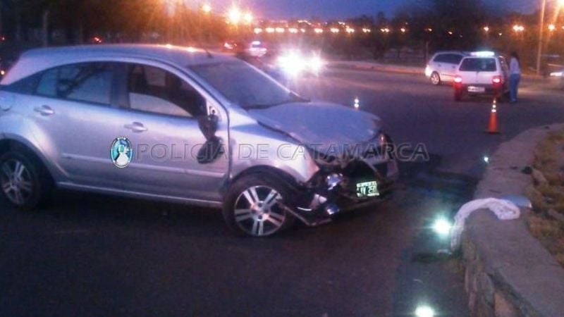 Chocó contra una rotonda detrás del CAPE