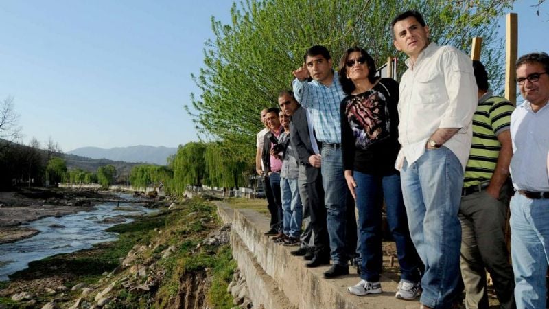 Lucía recorrió obras en Paclín