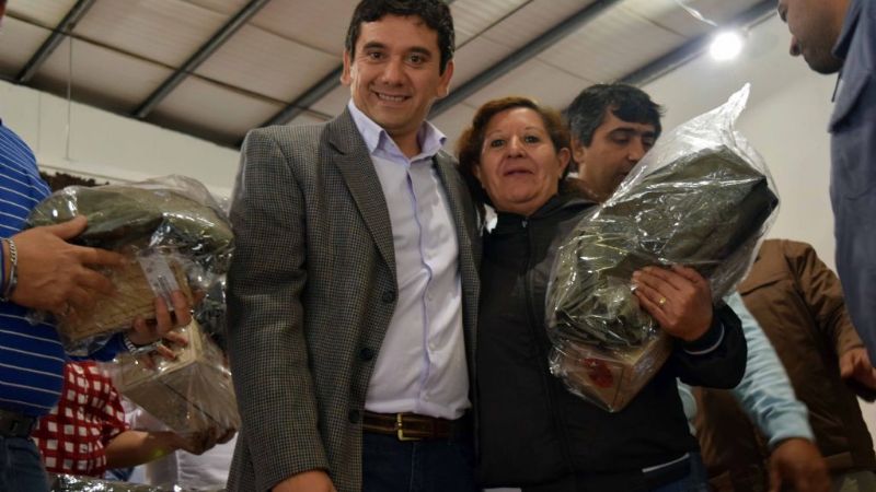 Entregan indumentaria de trabajo y adicionales por tareas en FME