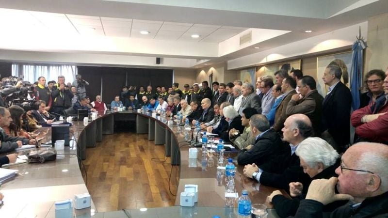 Venegas: "El congreso que designó al triunviro de la CGT es nulo, de nulidad absoluta"