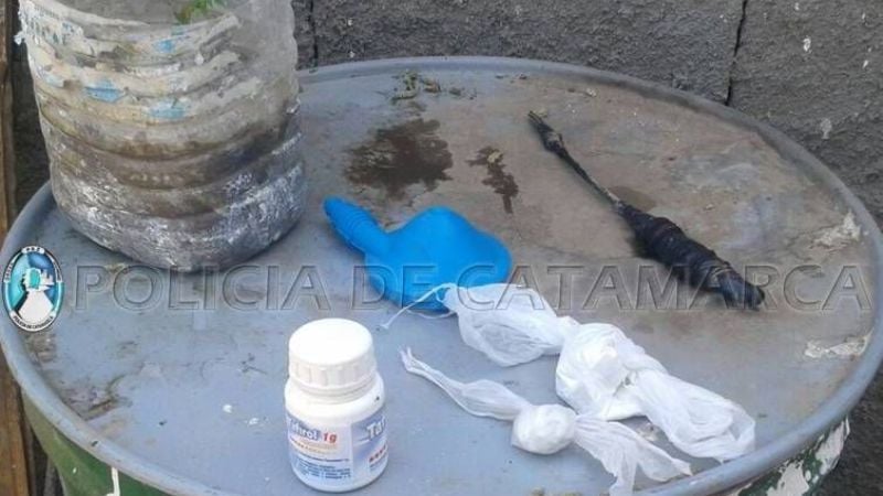 Aprehenden a un joven y secuestran droga en Valle Viejo