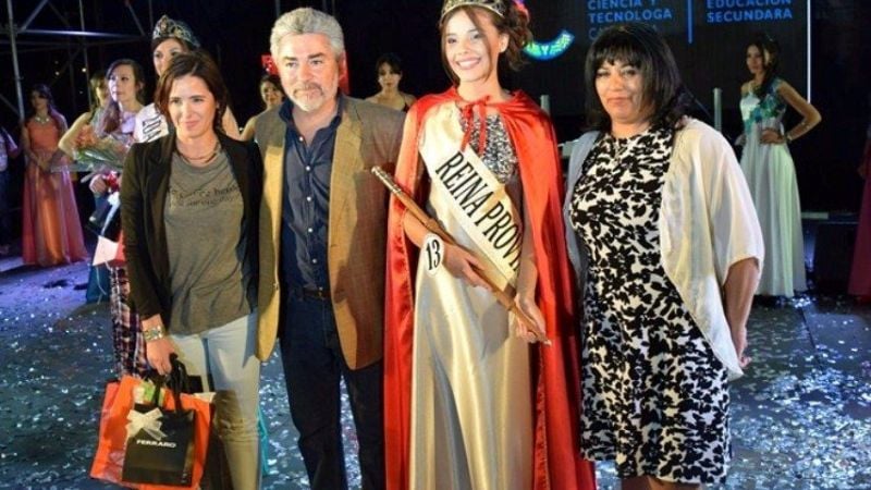 Lourdes Aredes es la nueva Reina de los Estudiantes 2016