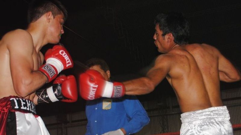 Contundente victoria del “ Terrible" Corzo ante el santiagueño Comán.