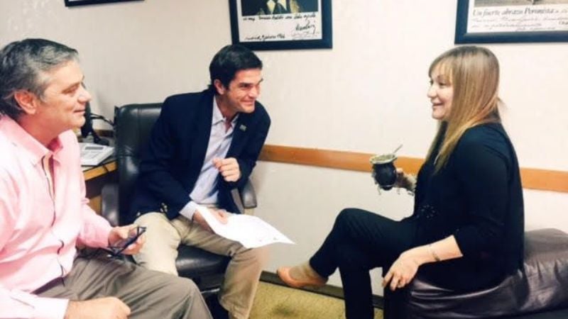 Myrian Juárez se reunió con integrantes de CREA