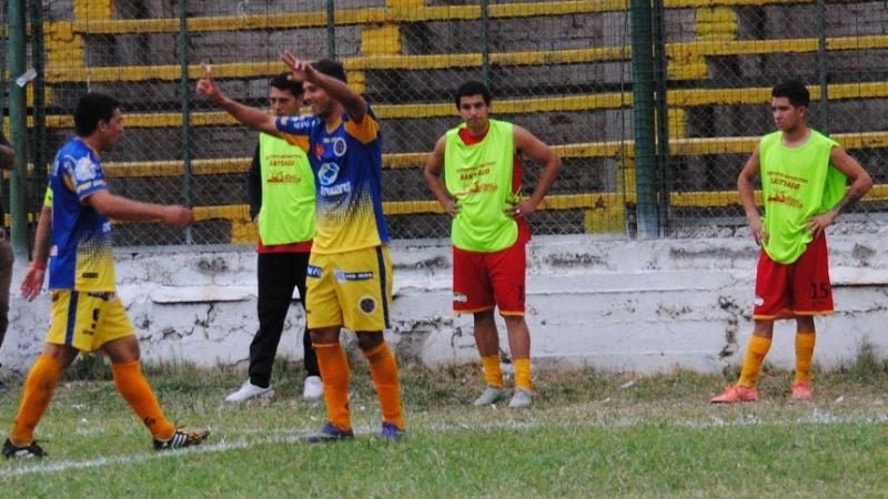 Policial con Luján como DT, dejó “colorado” a Instituto