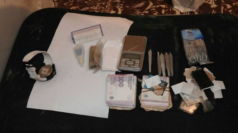 Secuestran droga en El Rodeo