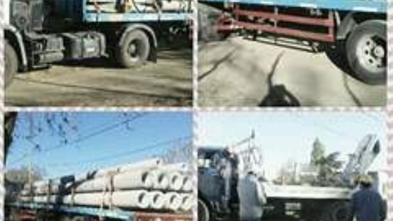 Cambio de postes de alumbrado público en Mutquín