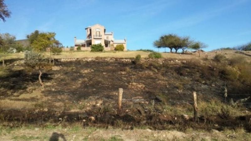 Incendiaron la propiedad del juez Cecenarro