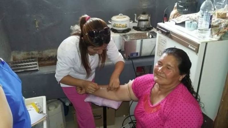 "Lleguemos al Barrio" en Esquiú y Recreo