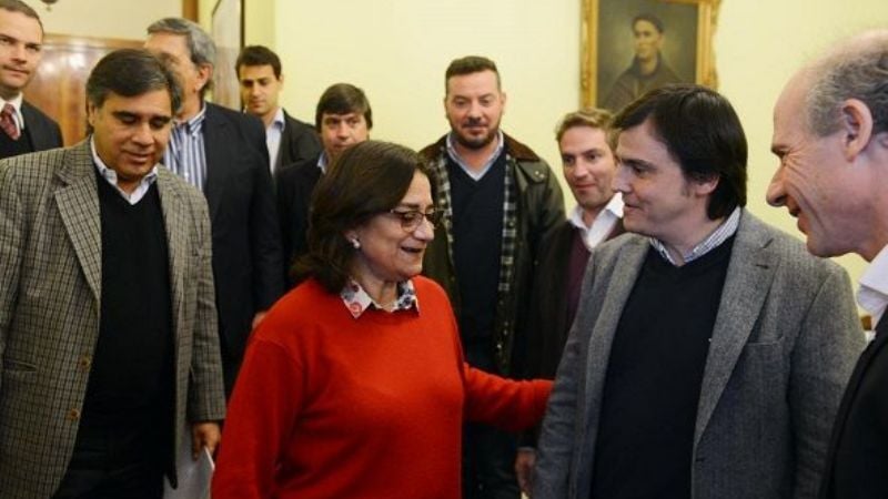 Convenio para impulsar reconversión varietal vitícola