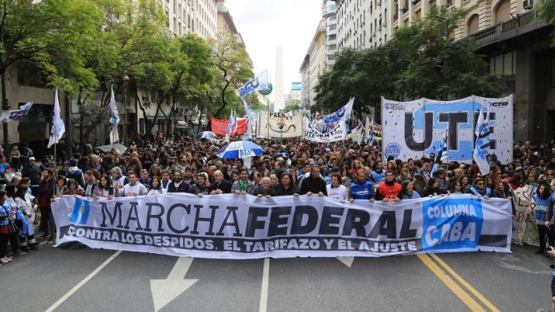 Masiva Marcha Federal en contra del ajuste y los despidos