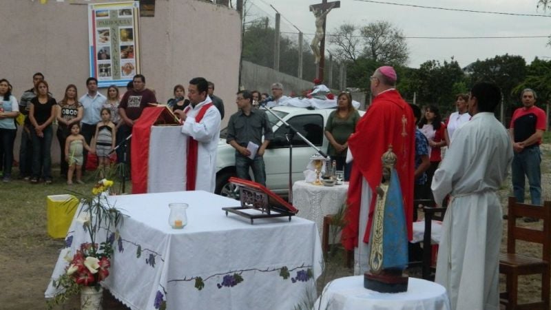 El Obispo presidió el cierre de las  fiestas de la Santa Cruz en la zona norte