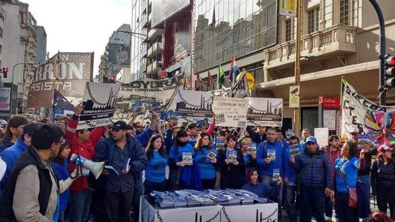 Tras las verduras y las frutas, ahora se vino el "cuadernazo"
