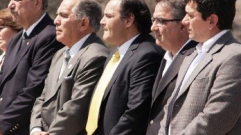 Inauguraron plaza "Constructores de la Paz"