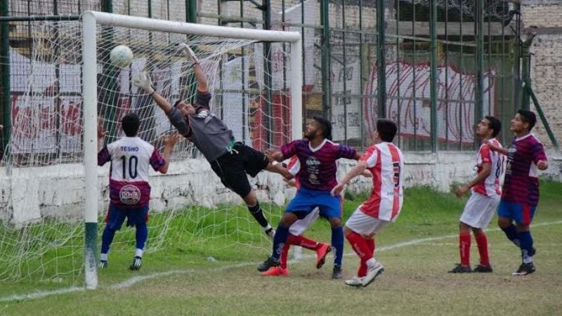 Chacarita-Juventud y Villa Cubas-Tesho, por la 6ta. en Capital