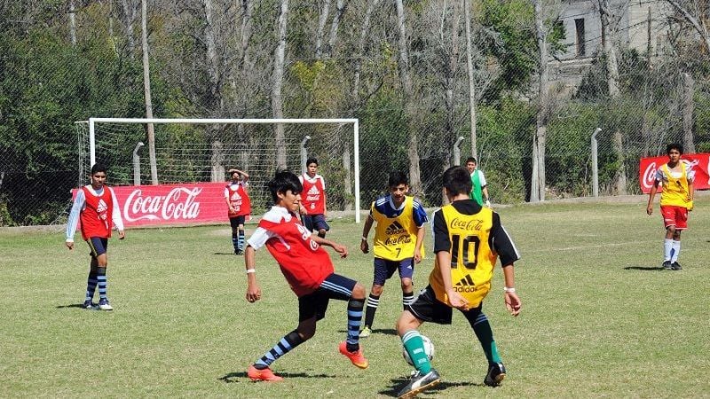 En Pennise, ya se juega la 14ta. Copa “Coca Cola” en Catamarca