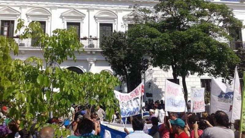 Discreta adhesión a la movilización gremial