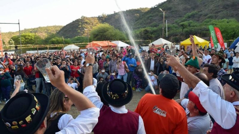 Una multitud participó de la Fiesta de la Cerveza en Pirquitas