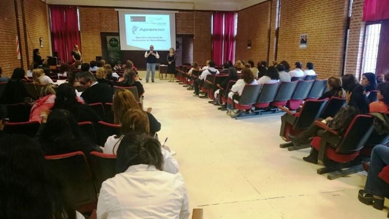 Más de 500 docentes fueron capacitados para el operativo “Aprender”