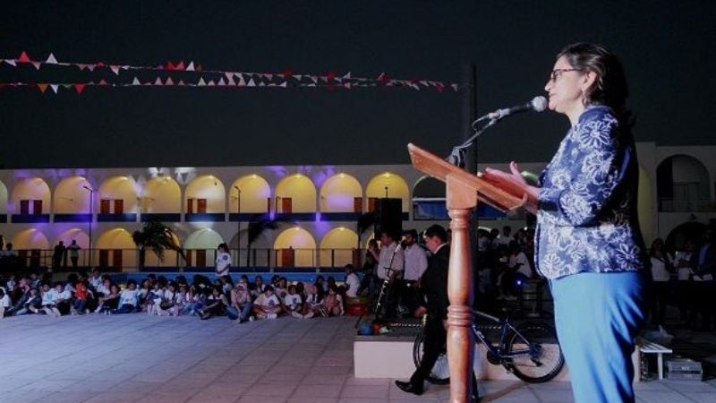 La Gobernadora inauguró la tercera temporada estival del CIIC