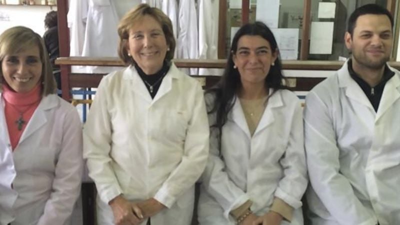 Un microorganismo con capacidad degradativa sobre residuos