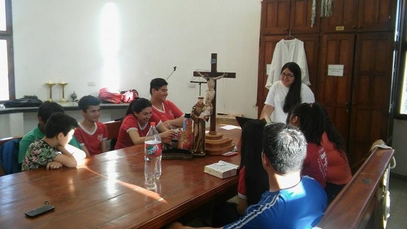 Jornada de reflexión sobre el ser cristiano, las redes sociales y la familia