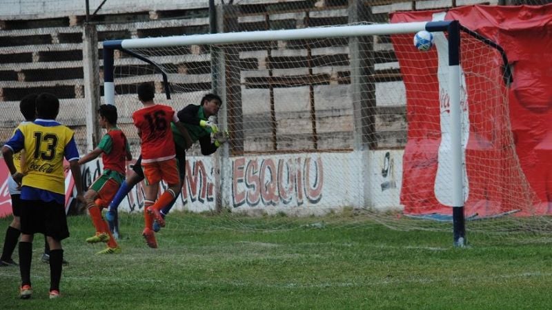 Col. “Guadalupe” campeón de la Copa “Coca Cola” 2016, en Catamarca