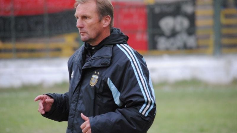 El anunciado final de la crónica: se fue Spontón