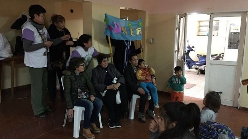 Jornada solidaria de la  UNER en la Casa Cuna