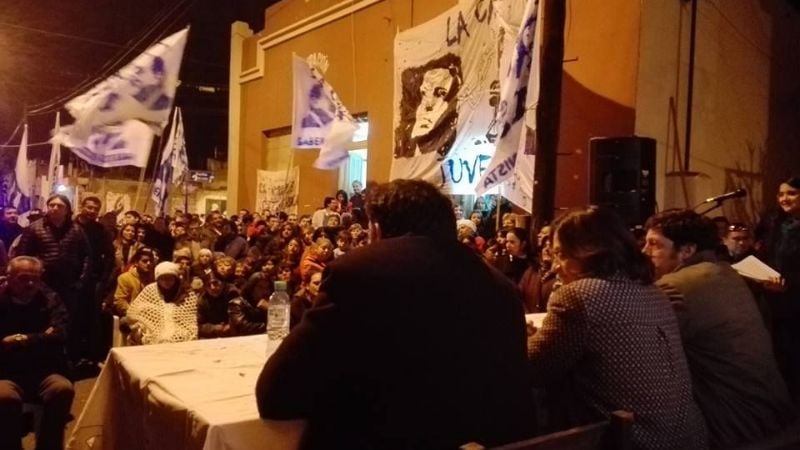 Lucía acompañó a la Agrupación “La Calle”