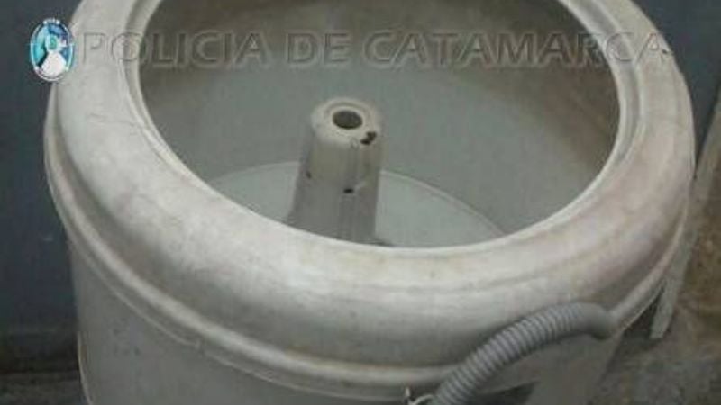 Aprehenden a un joven y secuestran un lavarropas robado