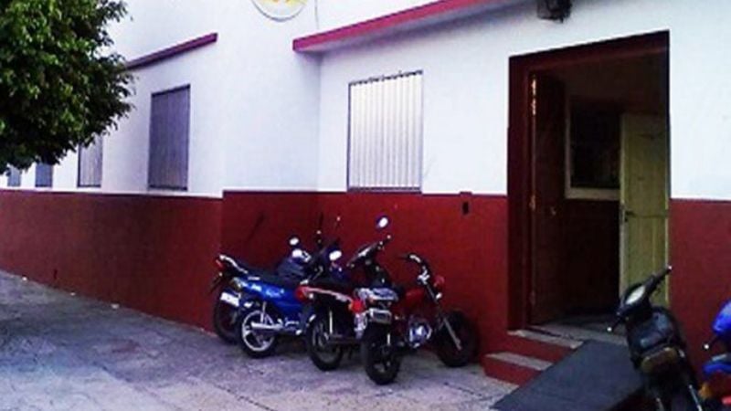 Escándalo en un colegio de monjas: echaron a una maestra por tener cáncer