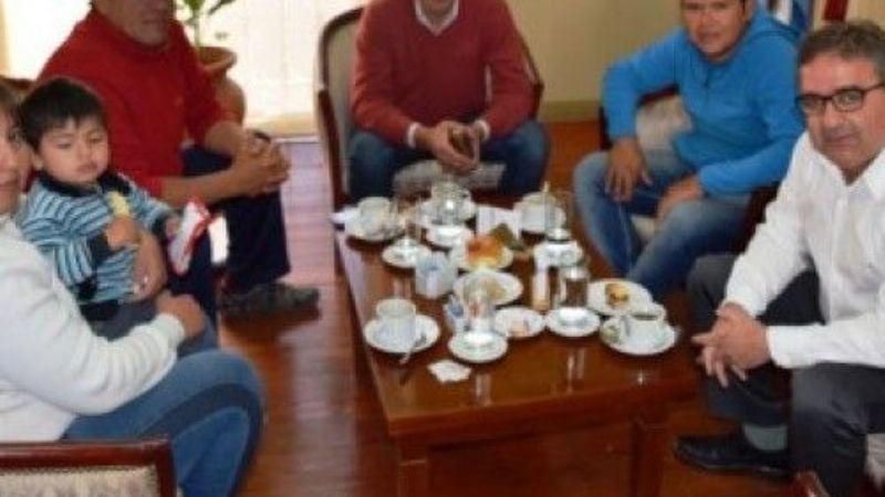 Jalil, con la Sub Comisión de ciclismo del club Villa Cubas