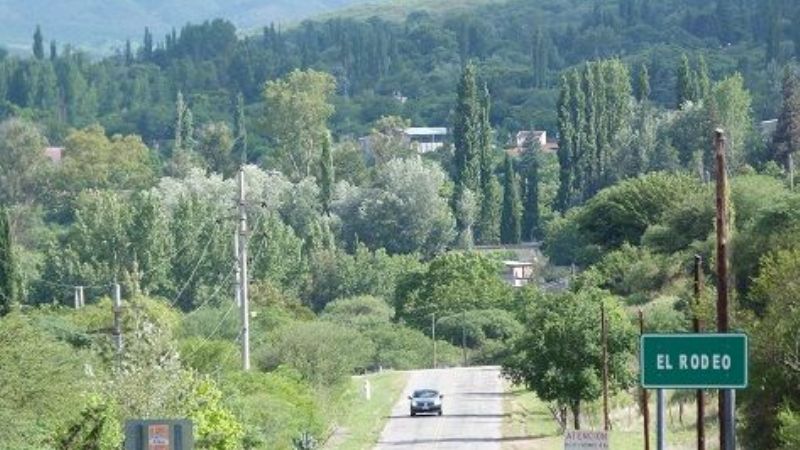 Adolescente en moto atropelló a un niño y quedaron hospitalizados