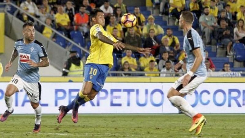 Ex promesa de Boca, ebrio y envuelto en un escándalo