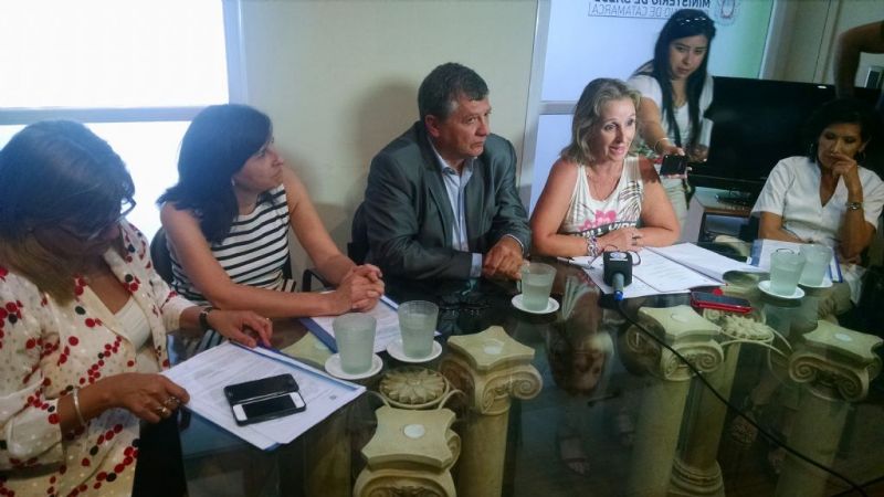 Presentación de la nueva Reglamentación para cargos del Departamento de Enfermería