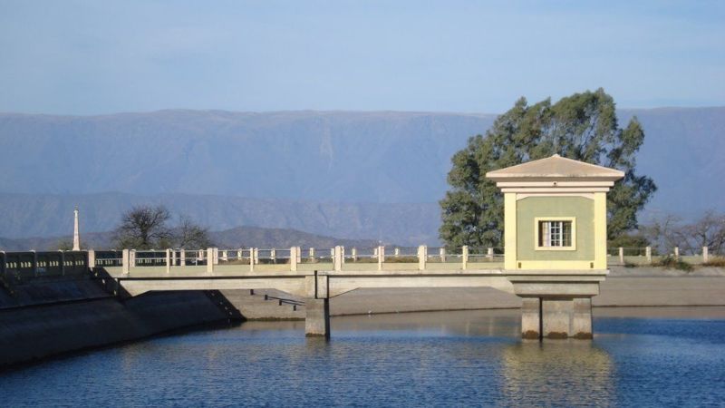 Joven arrestada en el dique El Jumeal