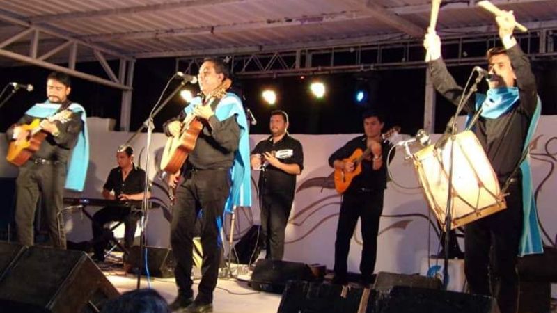 Éxito en el Festival "Folkloreando en Esquiú"