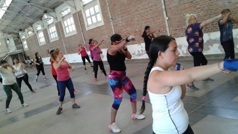 Zumba en Verano en Polideportivo Sur