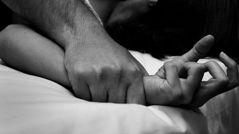 Aprehendieron a un joven por violencia de género