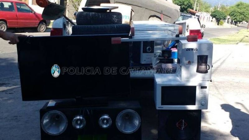 Tras un importante operativo, esclarecen ilícitos perpetrados en varios domicilios