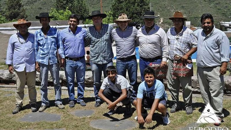 El Rodeo vivió otra emotiva cabalgata “Alberto ‘Beto’ Natella”