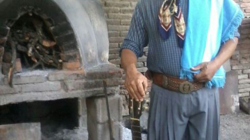 Recitador catamarqueño se destacó en el Festival Nacional del Malambo en Laborde