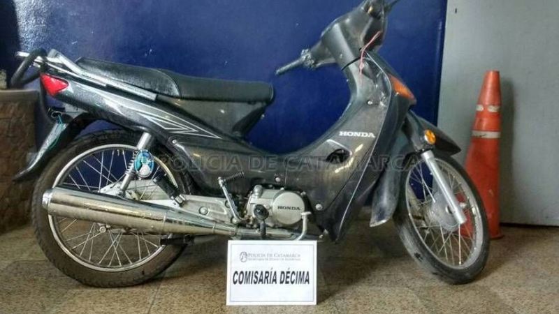 Secuestran una moto abandonada