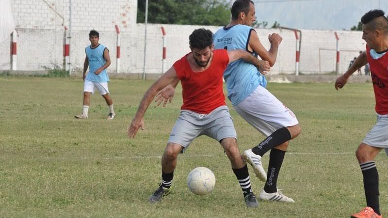 Positivo amistoso y presente alentador para Villa Cubas